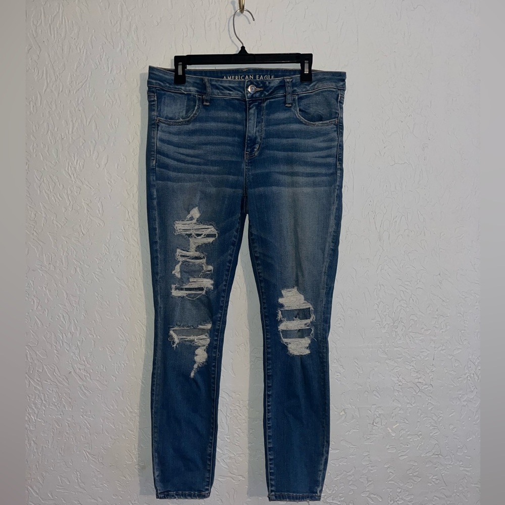 ✨Lightly Used✨ American Eagle Next Level Stretch Jegging Jeans Women’s 16